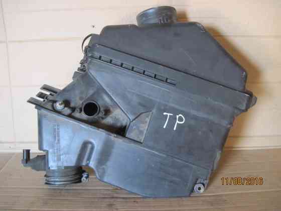 Корпус воздушного фильтра Toyota Prado J120 4.0 БЕНЗИН 2002 (б/у) Киев