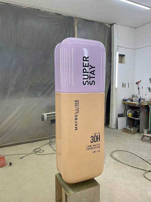 Производство объемных рекламных фигур Maybelline New York Super Stay Lumi-Matte Київ - зображення 3