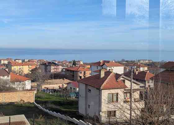 Большой 3-х этажный дом в небольшом приморском городе Обзор (Болгария) Одеса