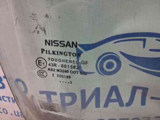 Стекло двери переднее правое Nissan Qashqai 2006-2013 80300JD000 (Арт. 82838) Киев