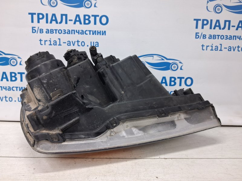 Фара левая галоген Kia Sorento BL 2.5 DIESEL D4CB 2002 (б/у) Київ - зображення 9