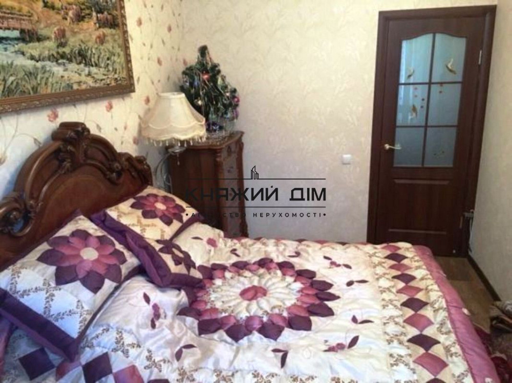 Простора, роздільна 2-х к. Кв. біля ст. м. Дружби народів. № 11155642 Киев - изображение 4