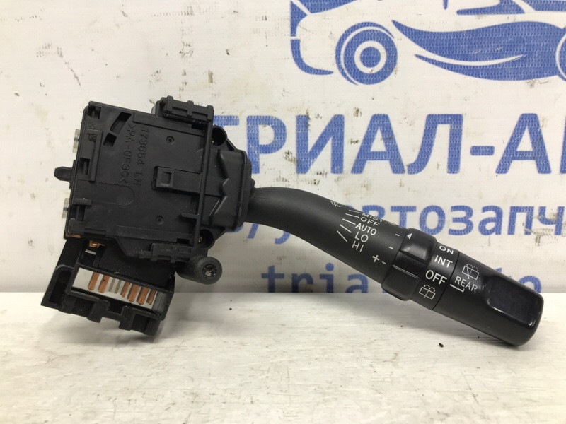 Переключатель подрулевой правый(дворники) Toyota Avensis T25 1.8 БЕНЗИН 1ZZFE 2002 (б/у) Київ - зображення 1