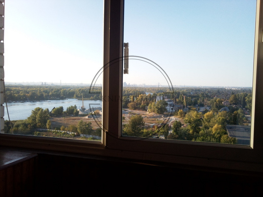 Хороша 3-кімнатна квартира м.Лівобережна. Код № 1162909 Киев - изображение 5