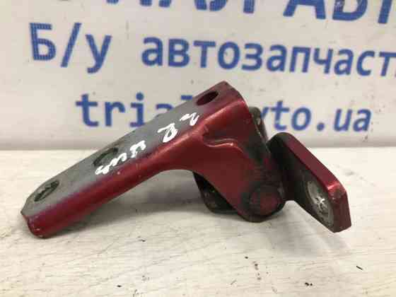 Петля двери задней правой нижняя Mitsubishi Lancer 10 1.8 БЕНЗИН 2007 (б/у) Київ