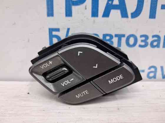 Кнопки руля Hyundai Santa fe 2012-2019 39S2901000 (Арт. 76106) Киев