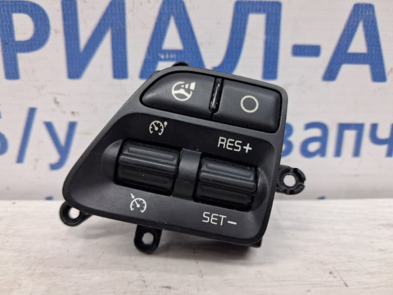 Кнопки руля Kia Ceed JD 1.6 DIESEL D4FB 2012 (б/у) Киев - изображение 1