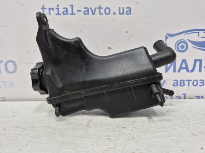 Бачок ГУР Chevrolet Cruze J300 1.8 2009 (б/у) Киев - изображение 2