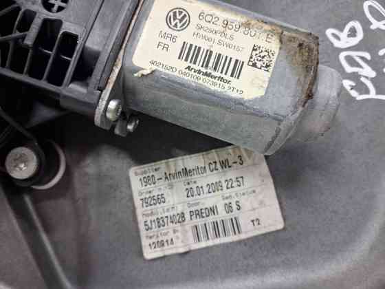 Стеклоподъемник передний правый Skoda Fabia 5J 1.4 DIESEL 2007 (б/у) Київ