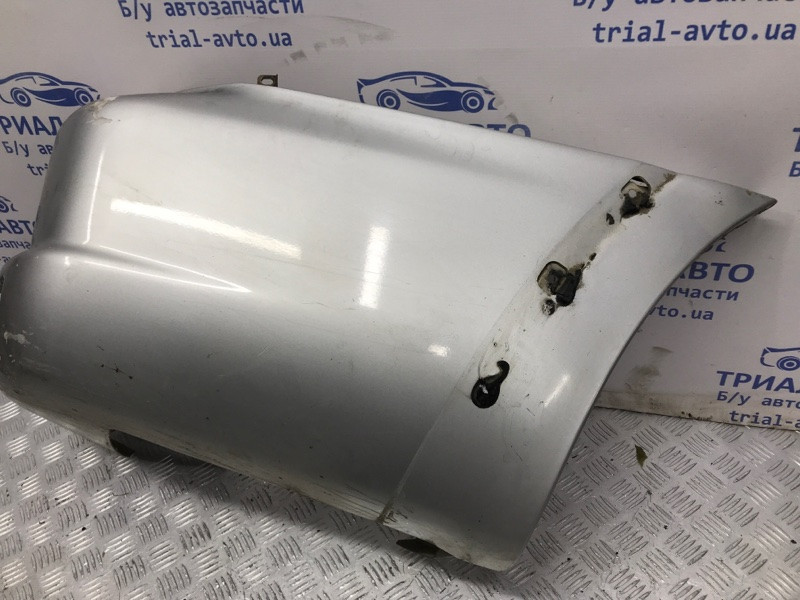 Бампер задний правый клык Mitsubishi Pajero Wagon 3 3.2 ДИЗЕЛЬ 4M41 1999 (б/у) Киев - изображение 3