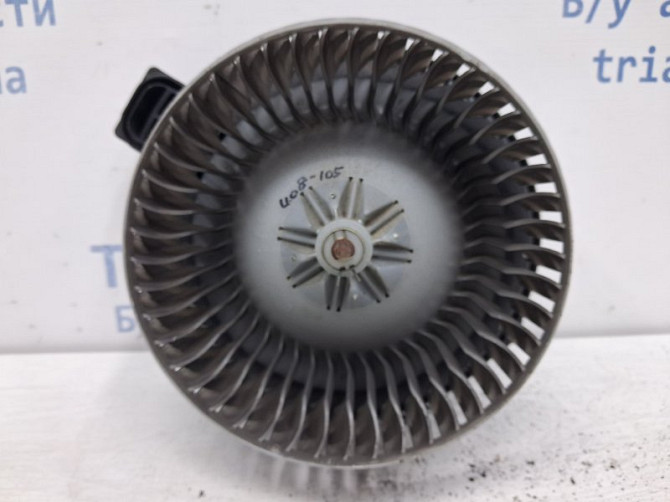 Моторчик печки Toyota Prado J120 4.0 1GR-FE 2002 (б/у) Київ - зображення 2