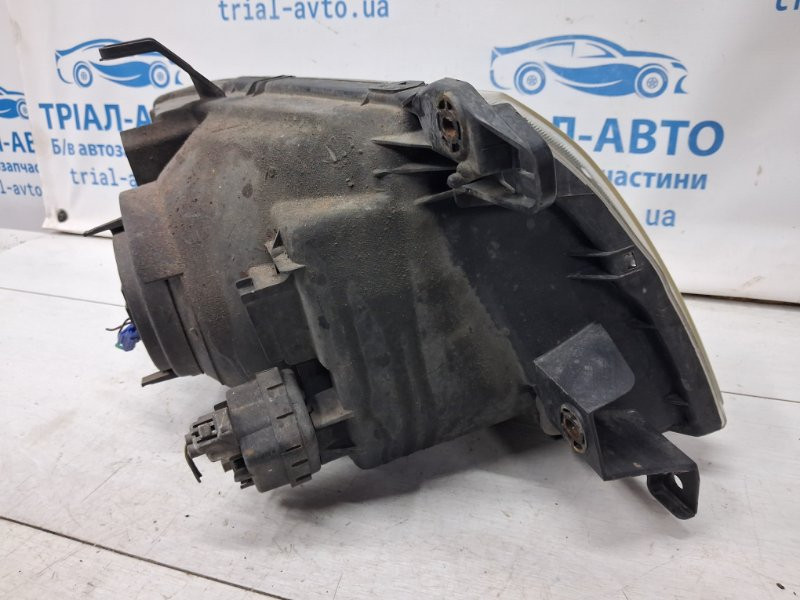 Фара левая галоген Mitsubishi Pajero Wagon 3 3.2 ДИЗЕЛЬ 4M41 1999 (б/у) Київ - зображення 4