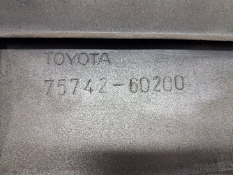 Накладка двери Toyota Prado J120 4.0 1GR-FE 2002 задн. лев. (б/у) Киев - изображение 7