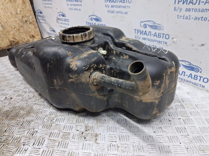 Бак топливный пластик Nissan Navara 2004-2015 17202EB30A (Арт. 62445) Киев - изображение 4