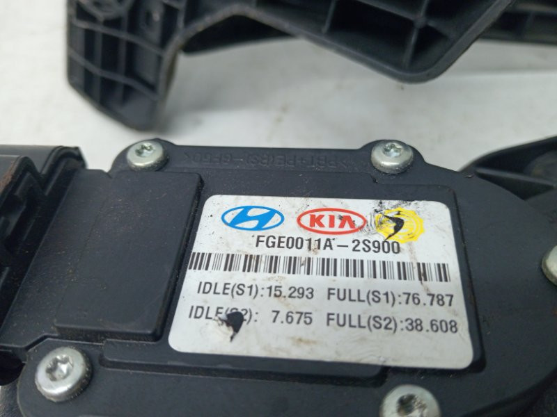 Педаль газа Kia Sportage SL 1.7 DIESEL D4FD 2010 (б/у) Київ - зображення 5