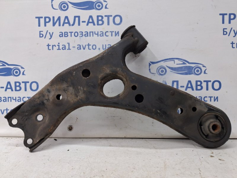 Рычаг правый Toyota Auris E150 1.6 БЕНЗИН 1ZRFAE 2006 (б/у) Київ - зображення 4