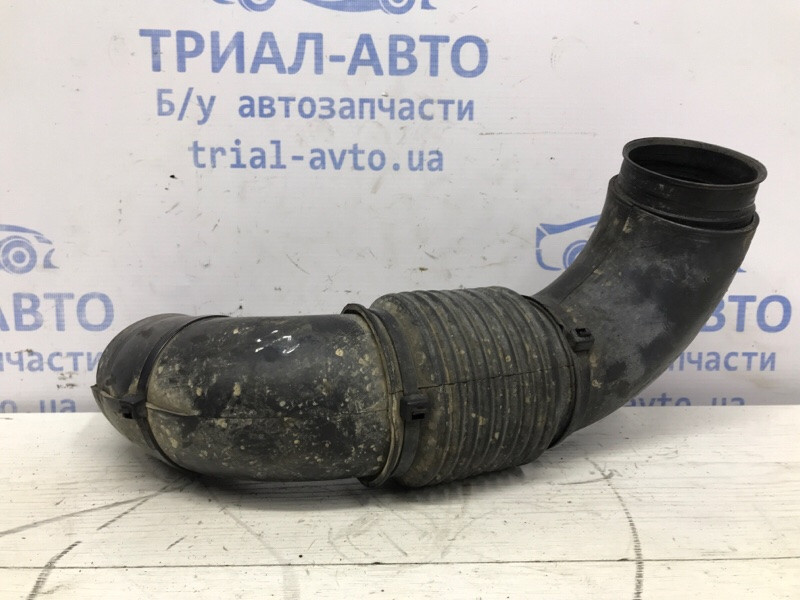 Патрубок воздушного фильтра Hyundai Tucson JM 2.0 DIESEL D4EA 2004 (б/у) Київ - зображення 2