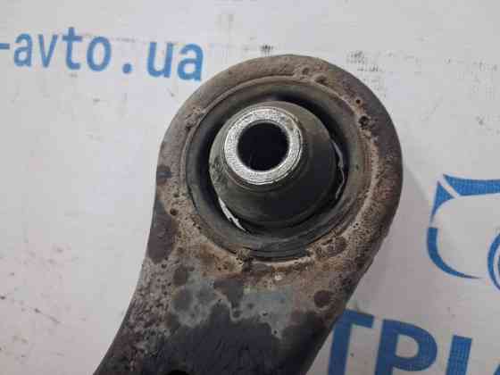 Рычаг передний нижний правый Mitsubishi Lancer 2003-2009 MR403420 (Арт. 86719) Київ