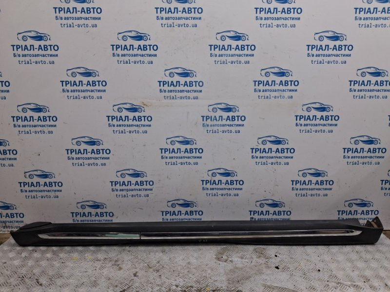 Накладка порога внешняя правая Mitsubishi Outlander XL 2.2 DIESEL 4HK 2007 (б/у) Київ - зображення 1