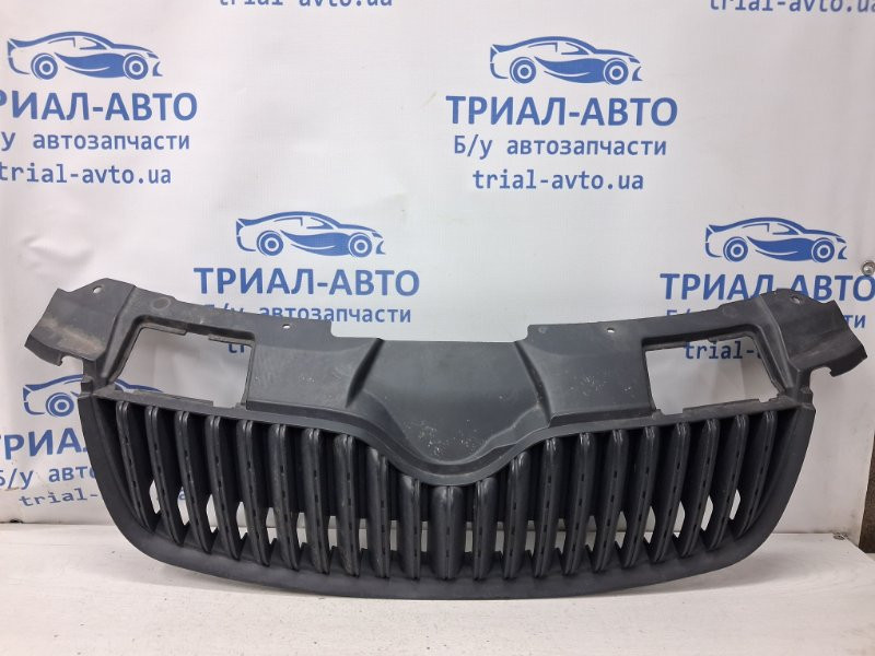 Решетка радиатора Skoda Fabia 2007-2014 5J0853668 9B9 (Арт. 78128) Київ - зображення 1