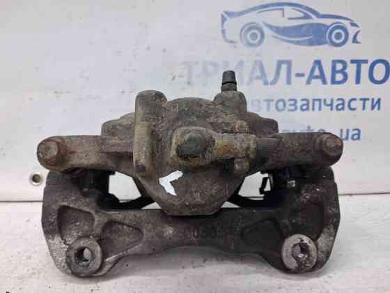 Суппорт передний левый Mitsubishi L200 KB 2.5 DIESEL 4D56 2006 (б/у) Киев