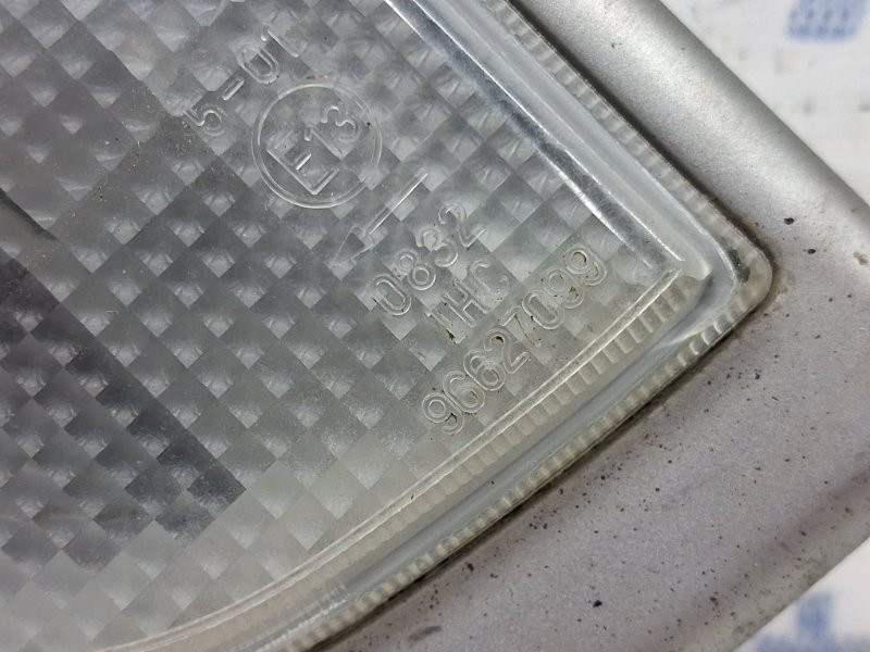 Повторитель поворотника левый Chevrolet Captiva C100 2.4 БЕНЗИН Z24SED 2006 (б/у) Київ - зображення 3