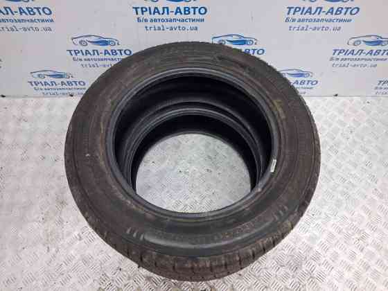 Шины 2шт R17 (б/у) Киев