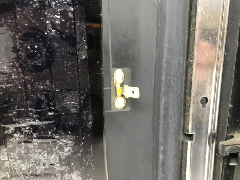 Стекло в кузов заднее левое Mitsubishi Pajero Wagon 3 3.2 ДИЗЕЛЬ 4M41 1999 (б/у) Киев - изображение 6