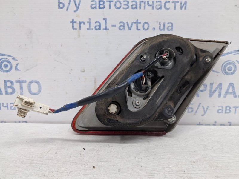Фонарь задний внутренний левый Toyota Camry XV40 2.4 БЕНЗИН 2AZFE 2006 (б/у) Киев - изображение 2