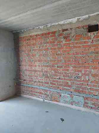 Продам 2-к квартиру (73м2, начат ремонт) в ЖК Днепровская Брама 1 Днепр