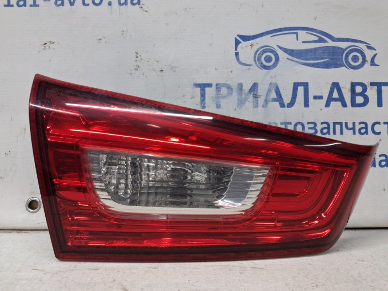 Фонарь задний внутренний левый Mitsubishi ASX GA 1.8 DIESEL 4N13 2010 (б/у) Киев - изображение 1