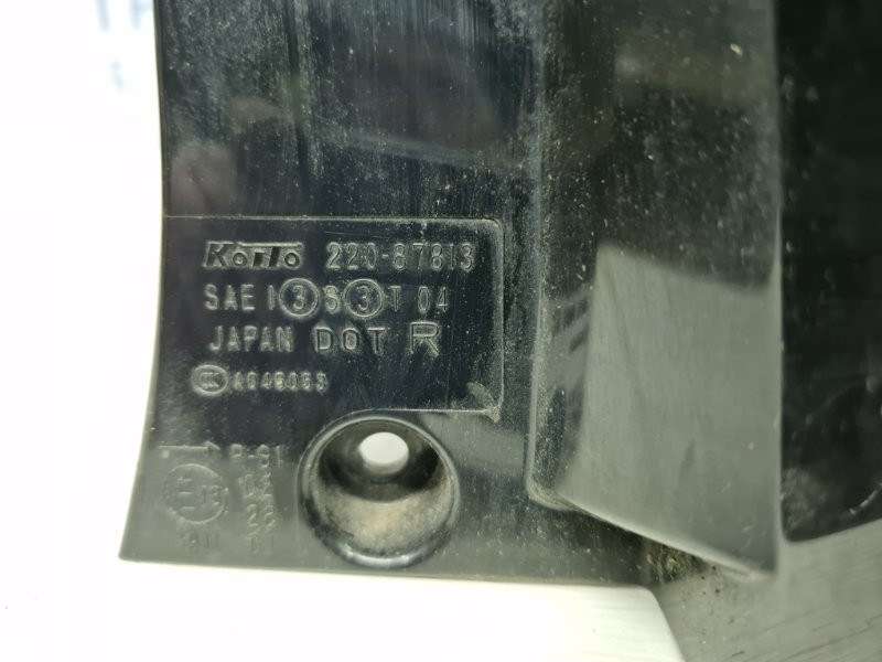 Фонарь задний внешний правый Mitsubishi Outlander XL 2.2 DIESEL 4N14 2007 (б/у) Киев - изображение 8