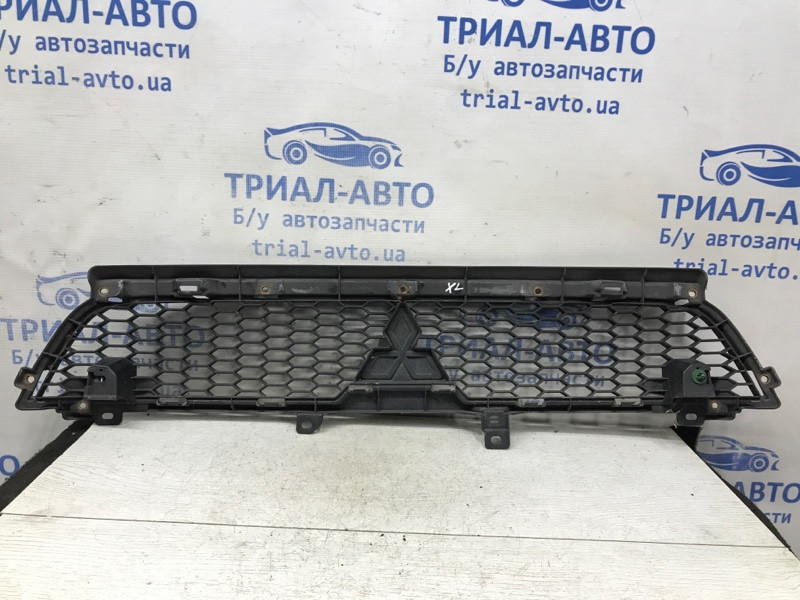 Решетка радиатора Рестайлинг Mitsubishi Outlander XL 2.2 DIESEL 4N14 2007 (б/у) Київ - зображення 5