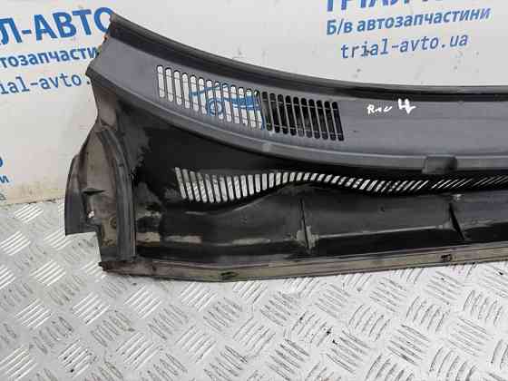 Дефлектор дворников Toyota RAV 4 2005-2016 5570842140 (Арт. 83392) Киев