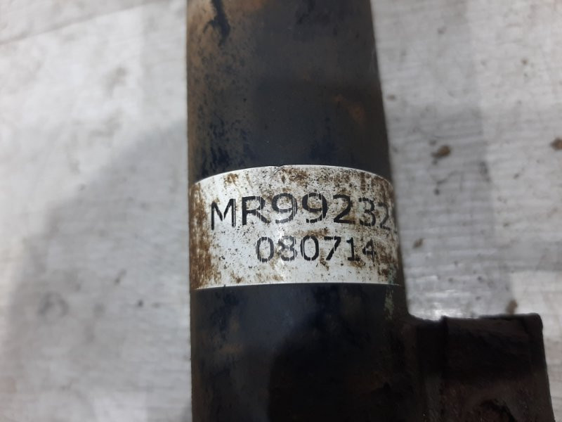 Амортизатор передний левый Mitsubishi L200 KB 2.5 ДИЗЕЛЬ 4D56U 2006 (б/у) Київ - зображення 4