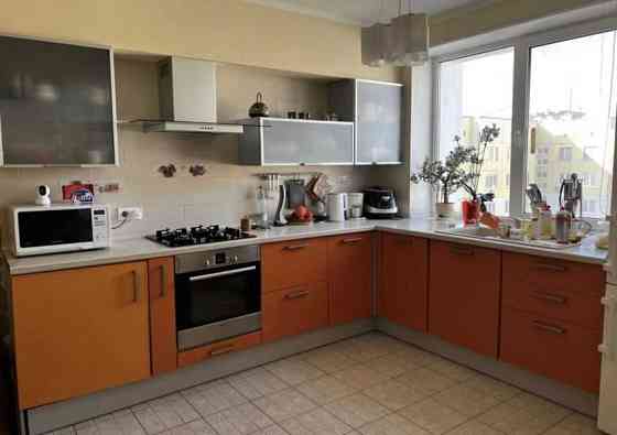 Продам. 2-к.кв. 10/10, ж/м Перемога-4, вул.Мандриківська 338 Дніпро