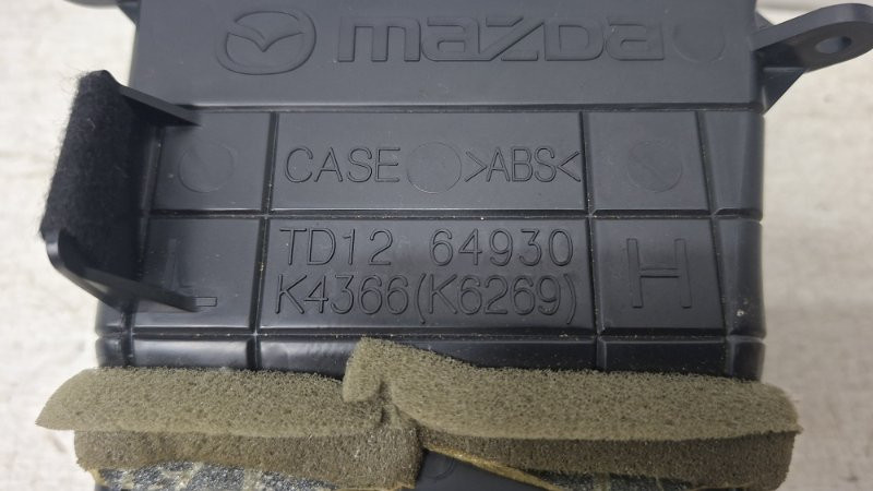 Дефлектор обдува Mazda CX 9 TB 3.7 БЕНЗИН MZI 2006 лев. (б/у) Київ - зображення 3