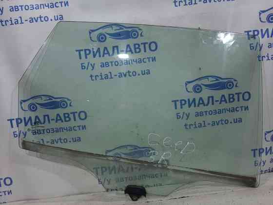 Стекло двери заднее правое Kia Ceed 2006-2012 834211H000 (Арт. 26733) Киев