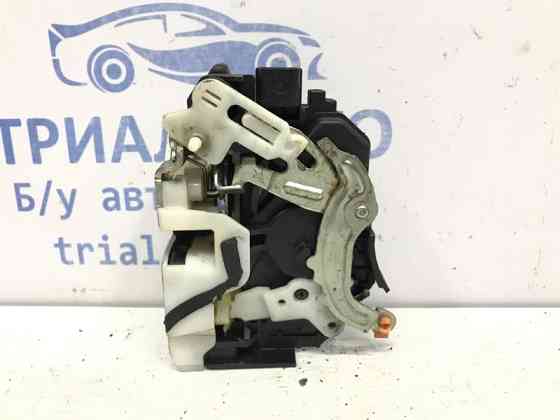 Замок двери задний правый Mitsubishi Outlander 2003-2006 5745A026 (Арт. 43969) Київ