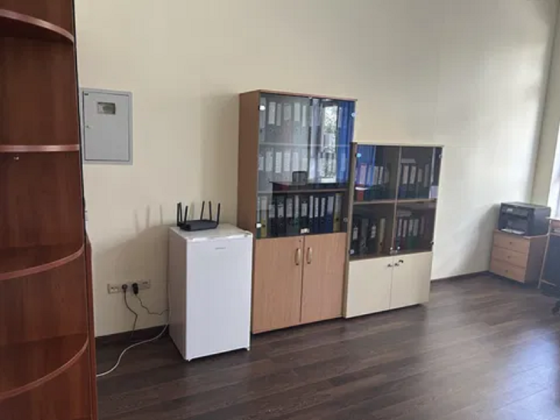 Дарниця метро,вул Алішера Навої 69, офіс 30м Київ