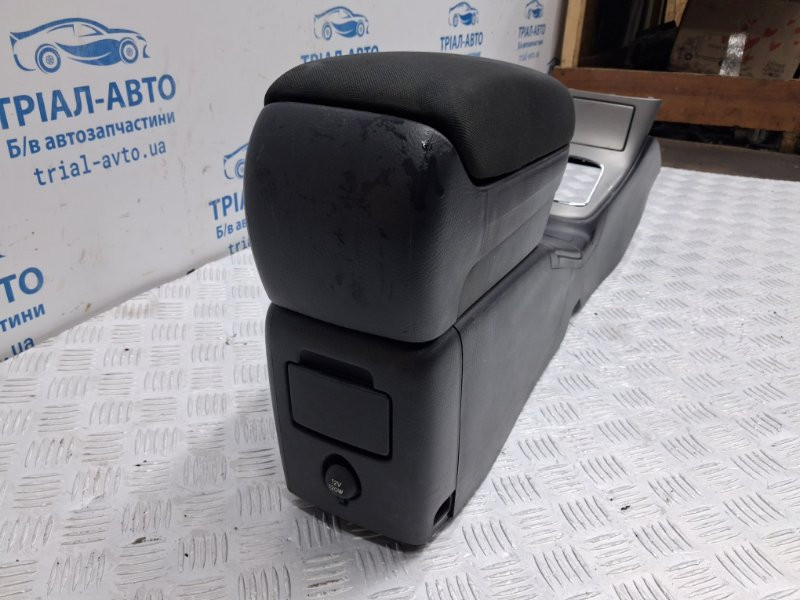 Подлокотник Toyota Avensis T25 2.0 DIESEL 1ADFTV 2002 (б/у) Київ - зображення 4