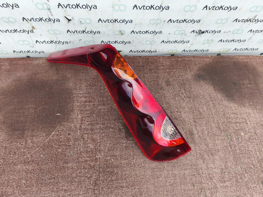 Фонарь задний Nissan Note E11 2005-2012 Ковель - зображення 1