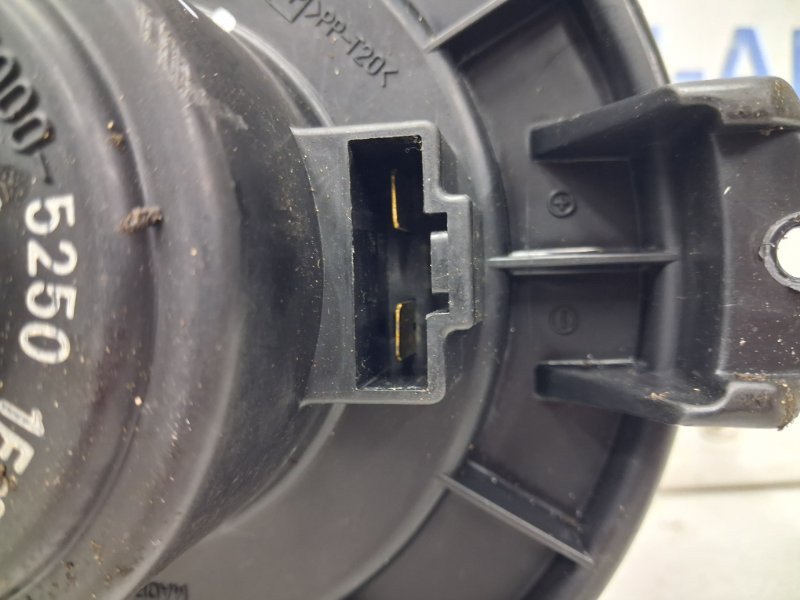 Моторчик печки Toyota Prado J120 4.0 1GR-FE 2002 (б/у) Київ - зображення 4