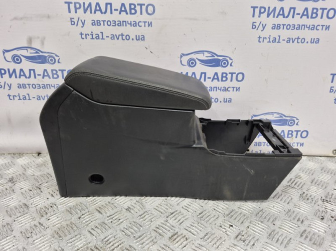 Подлокотник Subaru Outback BS 2.0 DIESEL EE20Z 2014 (б/у) Київ - зображення 6