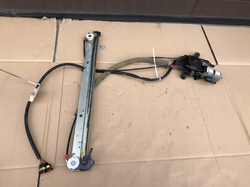 99487781 Стеклоподьемник электро левый Iveco Stralis 504040989, 5801324893 Львів - зображення 2