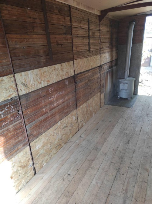 Вагончик кунг бытовка утепленный c окнами, внутри стеллажи и буржуйка Кременчук - зображення 3