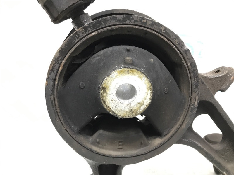 Подушка ДВС задняя Toyota Avensis T27 2.0 DIESEL 2009 (б/у) Київ - зображення 4