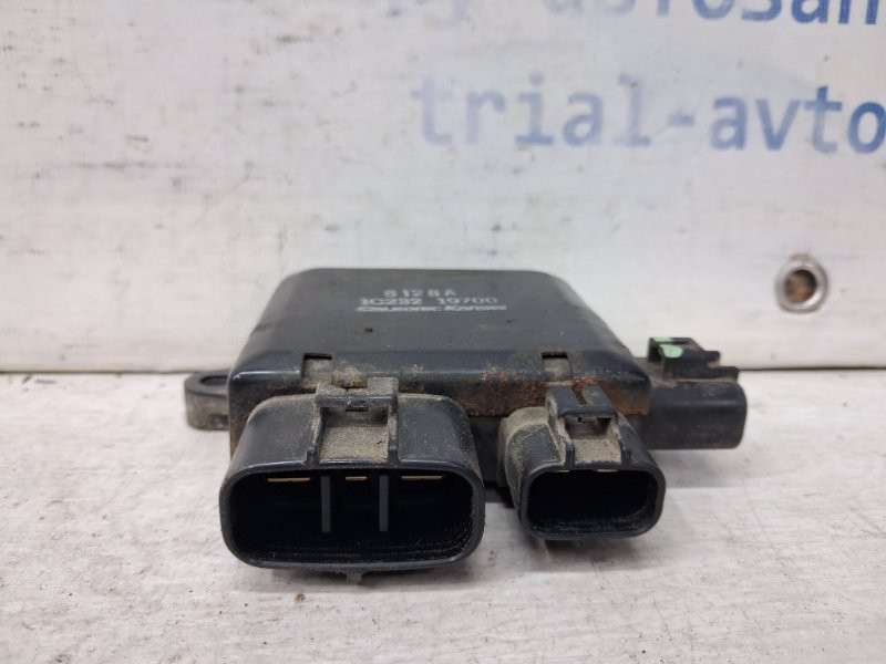 Блок управления вентиляторами Mitsubishi Outlander CU 2.4 БЕНЗИН 4G69 2003 (б/у) Київ - зображення 2