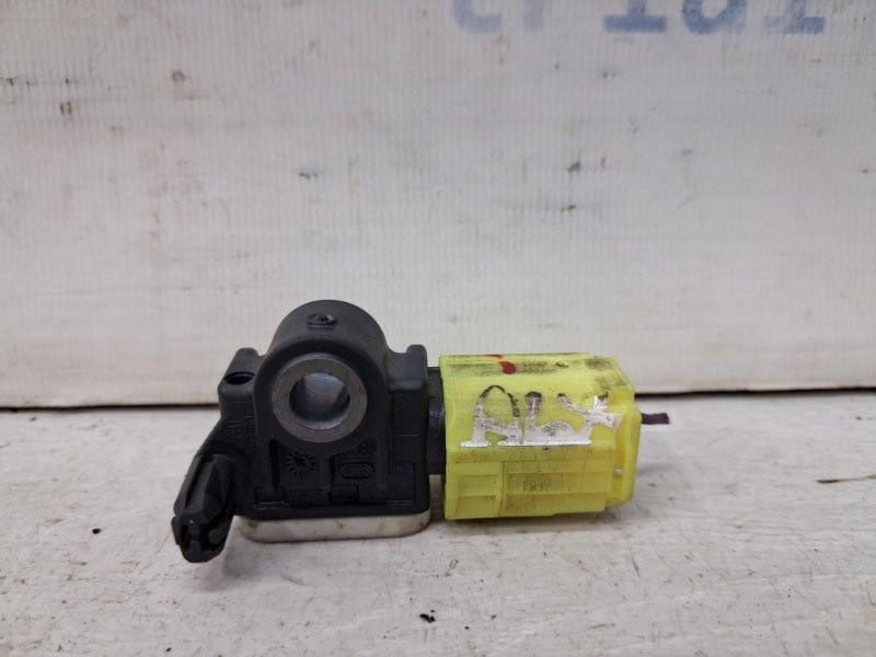 Датчик удара (AIRBAG) Mitsubishi ASX 2010- 8651A166 (Арт. 66006) Киев - изображение 1