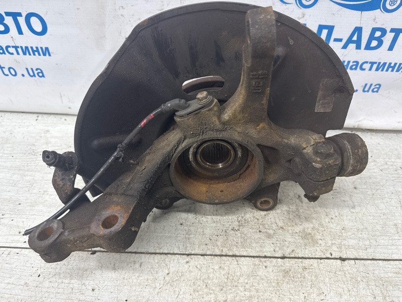 Кулак поворотный правый со ступицей Hyundai Santa fe DM 2.2 DIESEL D4HB 2012 (б/у) Киев - изображение 2